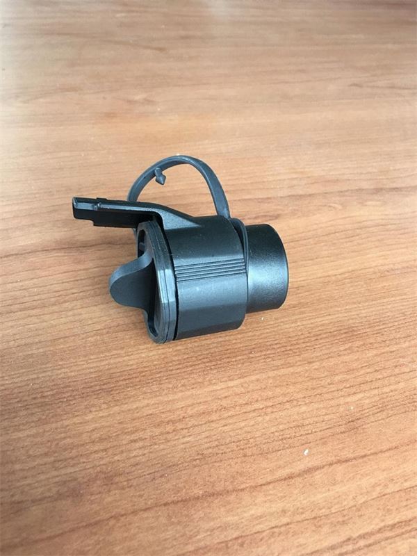 Adaptador de 13 a 7 Polos - Imagen 2